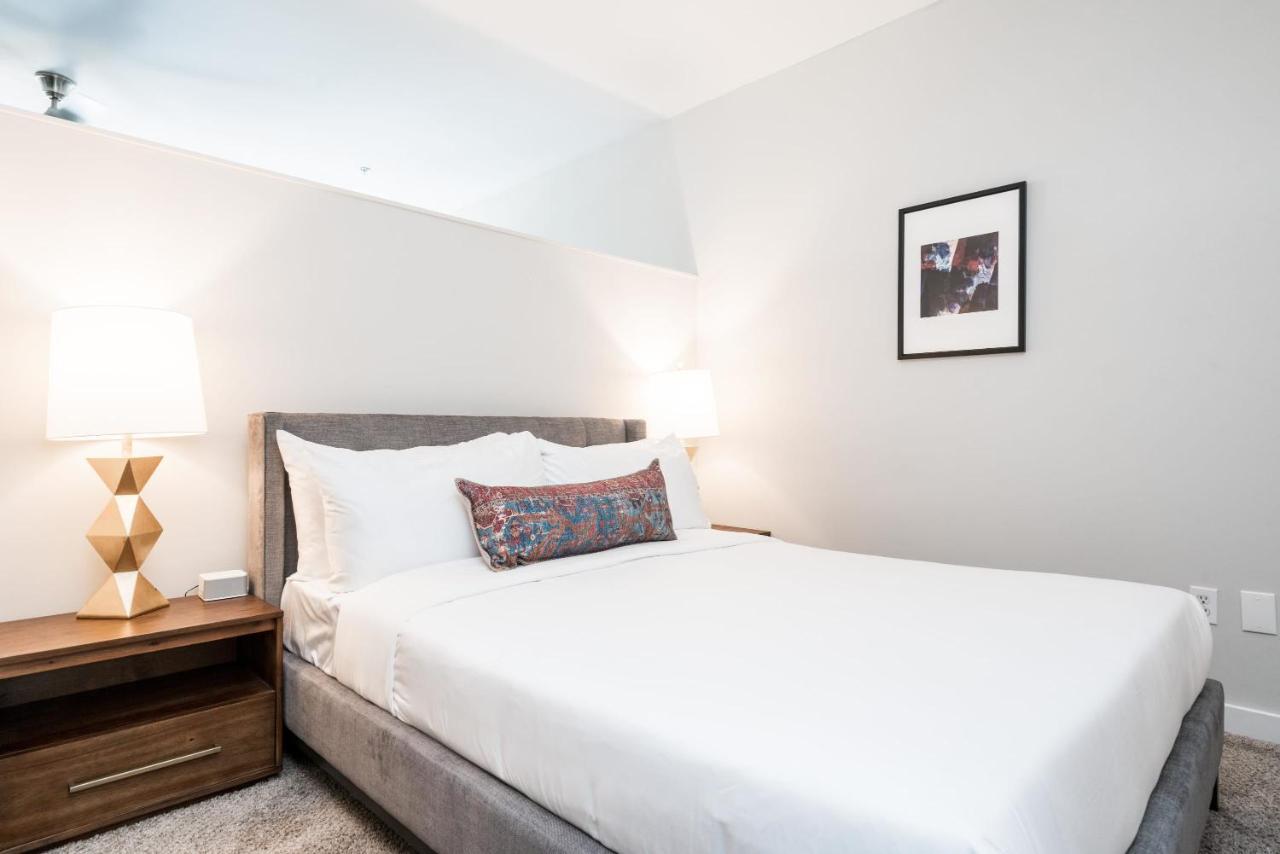 Cozysuites Musicrow Astonishing Studio With Free Parking 07 Нашвілл Екстер'єр фото
